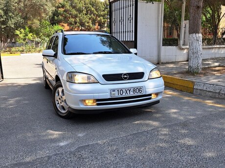 Opel Astra 2005