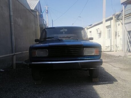 LADA (VAZ) 2107