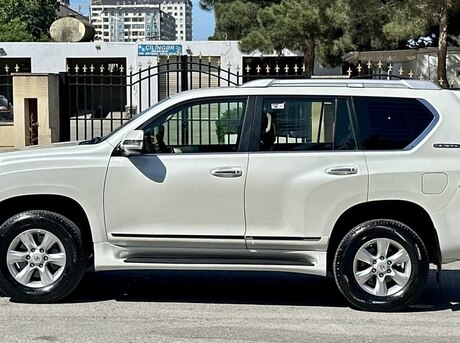 Toyota Land Cruiser Prado 2012