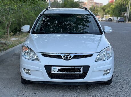 Hyundai i30 2010