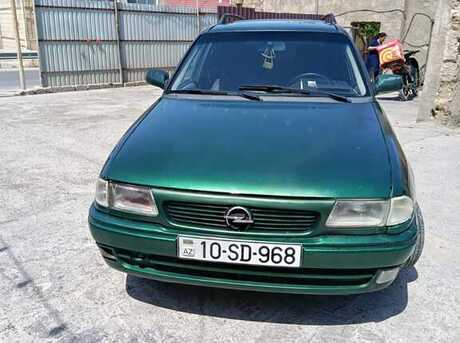Opel Astra 1998