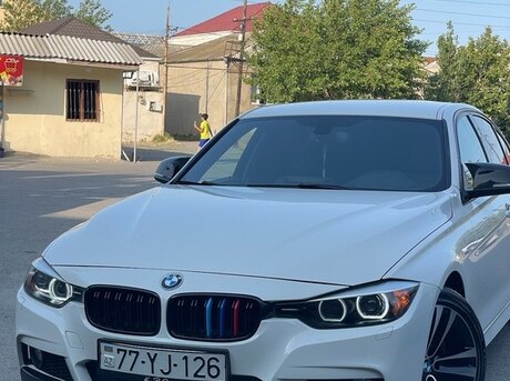 BMW 328 2012