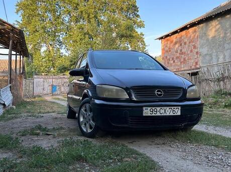 Opel Zafira 1999