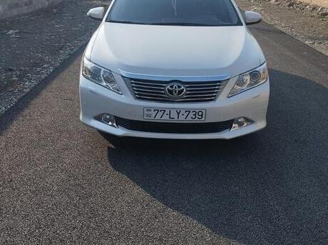 Toyota Camry 2014