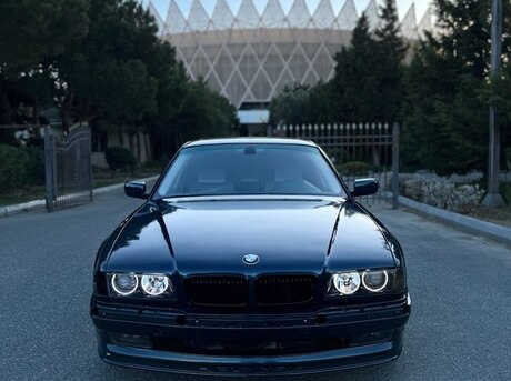 BMW 735 1998