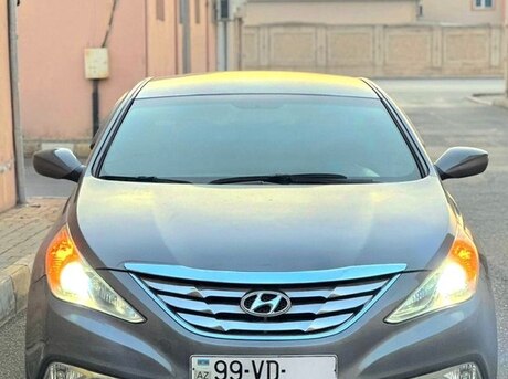 Hyundai Sonata 2011