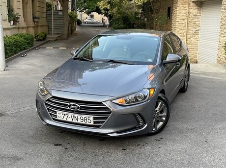 Hyundai Elantra 2017