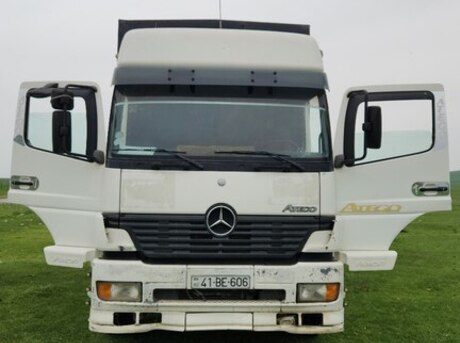 Mercedes Atego 2528 2001