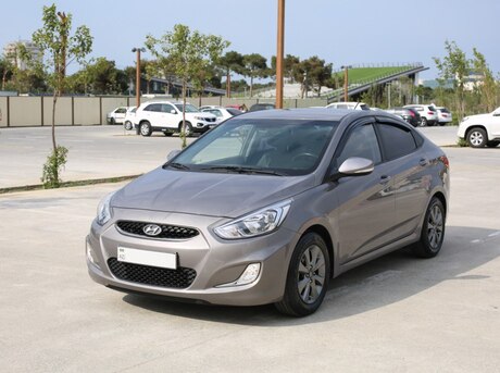 Hyundai Accent