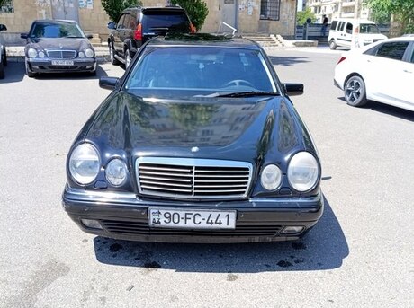 Mercedes E 240 1998