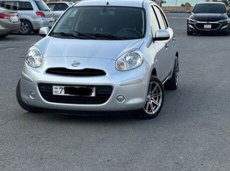 Nissan March 2011