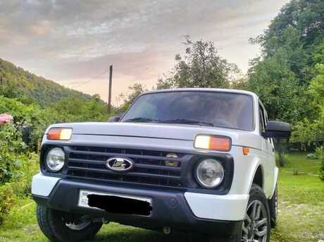 LADA (VAZ) Niva 2016