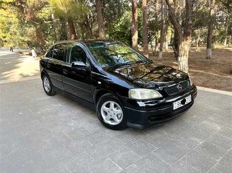 Opel Astra 2003