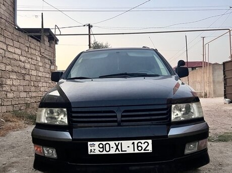 Mitsubishi  2000