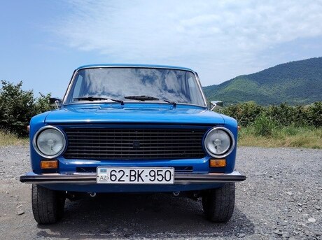 LADA (VAZ) 21013 1985