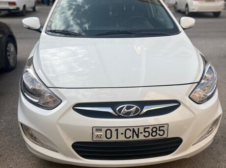 Hyundai Accent 2011