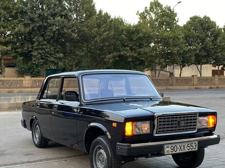 LADA (VAZ) 2107 2010