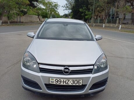 Opel Astra 2005