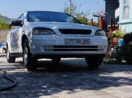 Opel Astra 2005