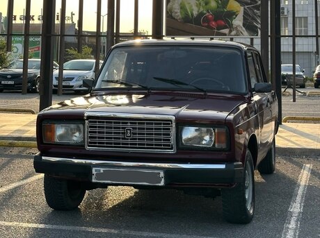 LADA (VAZ) 2107 2001