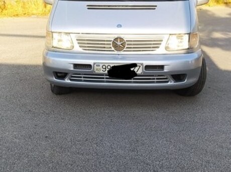Mercedes Vito