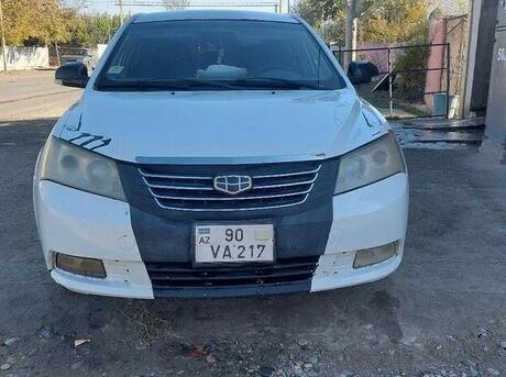 Geely Emgrand EC7 2012