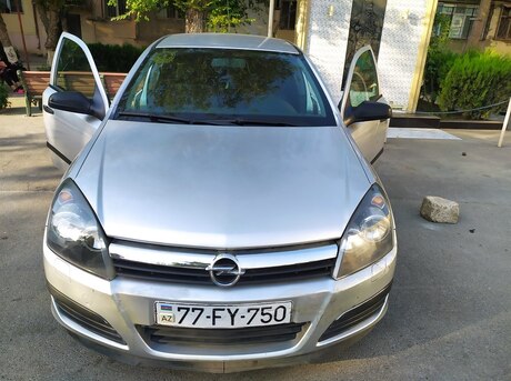 Opel Astra 2024