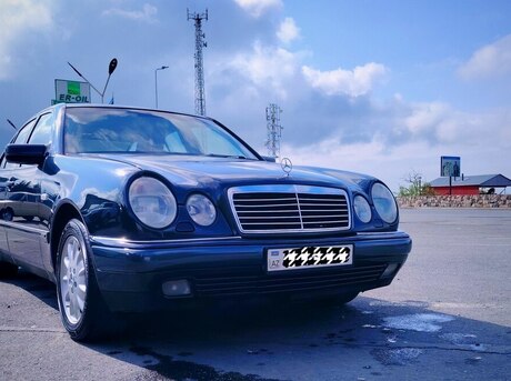 Mercedes E 240 1997