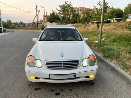 Mercedes C 240 2001