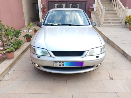 Opel Vectra 2000