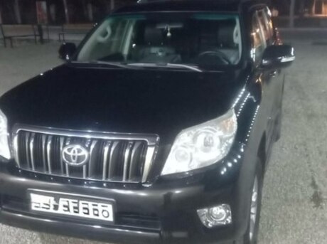 Toyota Land Cruiser Prado 2011