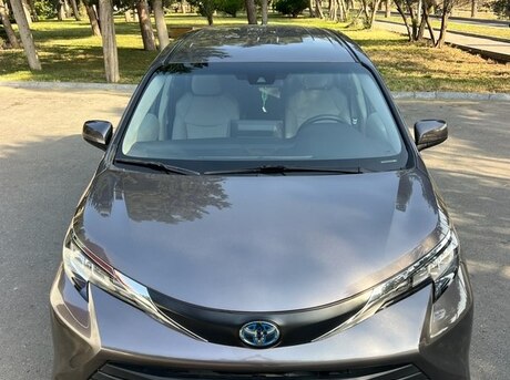 Toyota Sienna
