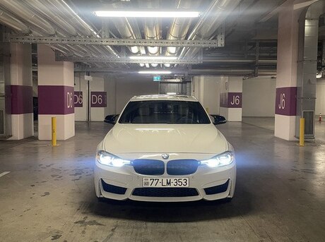 BMW 330e