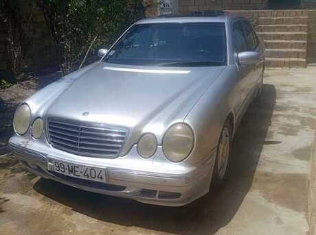 Mercedes E 240 1999
