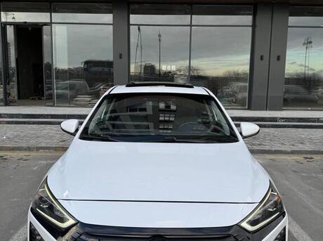 Hyundai IONIQ