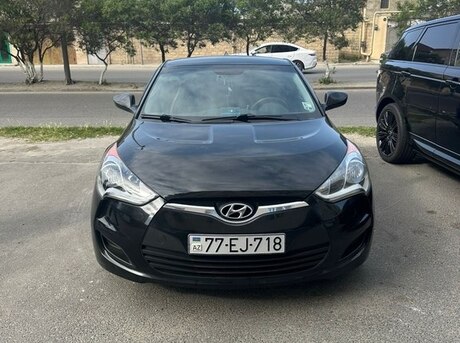 Hyundai Veloster 2012