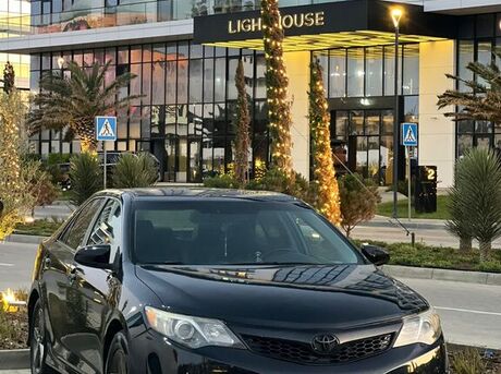 Toyota Camry 2014