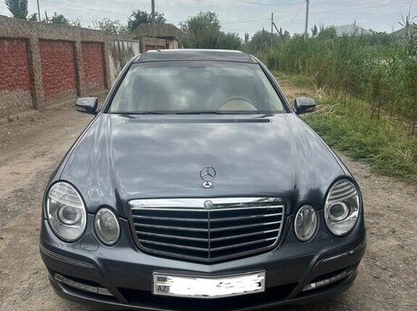 Mercedes E 280
