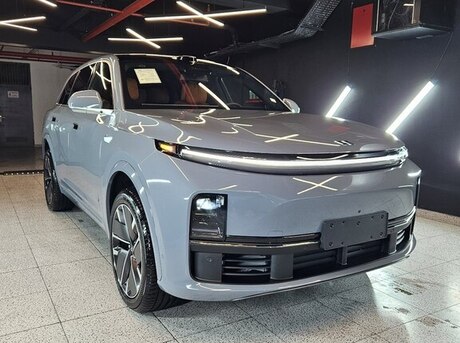 Li Auto L7 2025