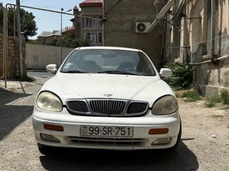 Daewoo Leganza 1998