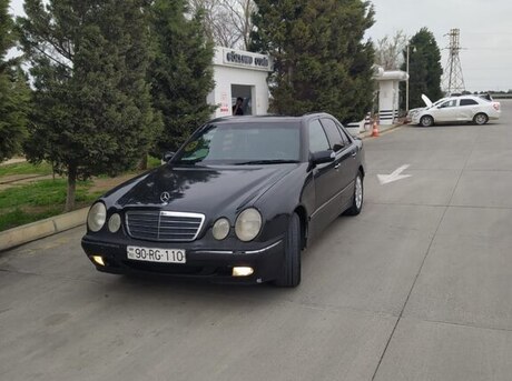 Mercedes E 320 2000