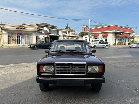 LADA (VAZ) 2107