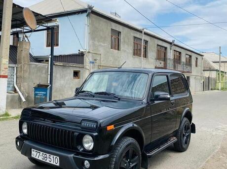 LADA (VAZ) Niva 2023