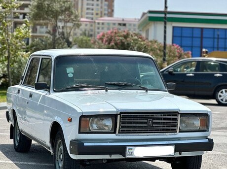 LADA (VAZ) 2107 2005