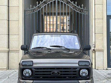 LADA (VAZ) Niva