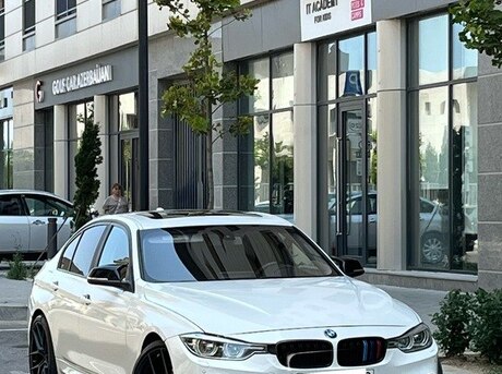 BMW 320 2016