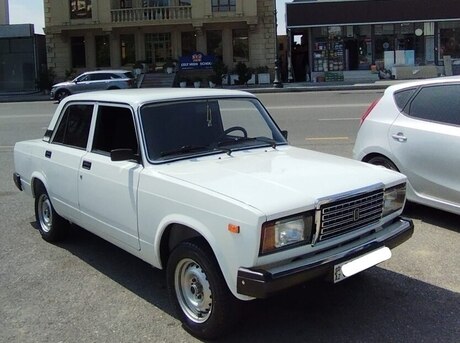LADA (VAZ) 2107