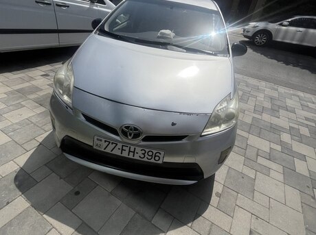 Toyota Prius 2012