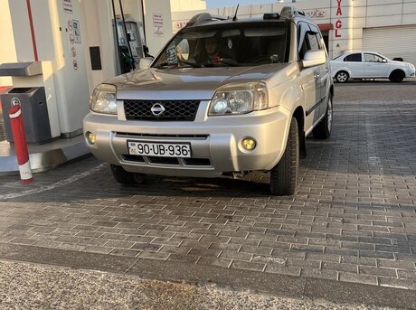 Nissan X-Trail 2004