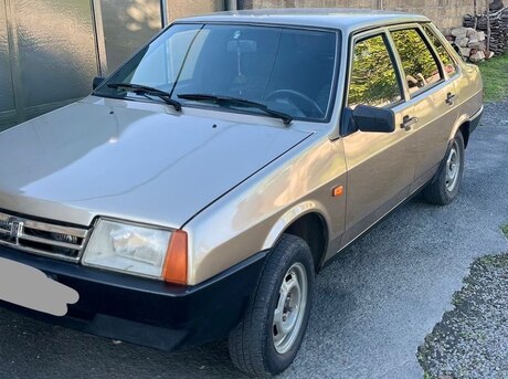 LADA (VAZ) 21099 2001